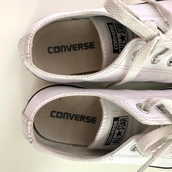 Converse Chick Taylor All Star White Leather Sneakers Size 8 - Picture 7 of 15